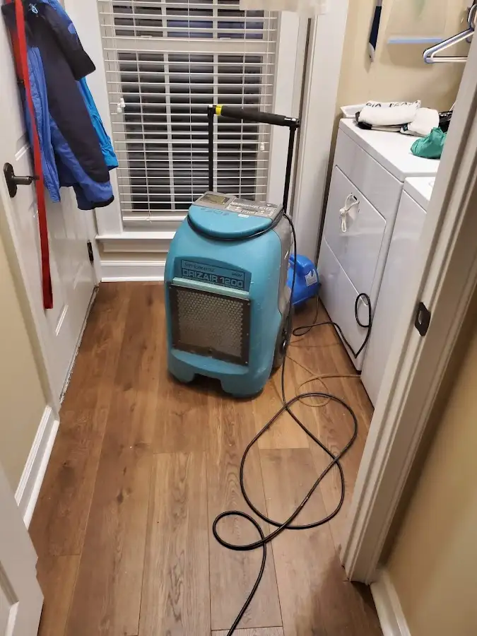 Commercial dehumidifier deployed for Crawl Space Restoration in Rockdale